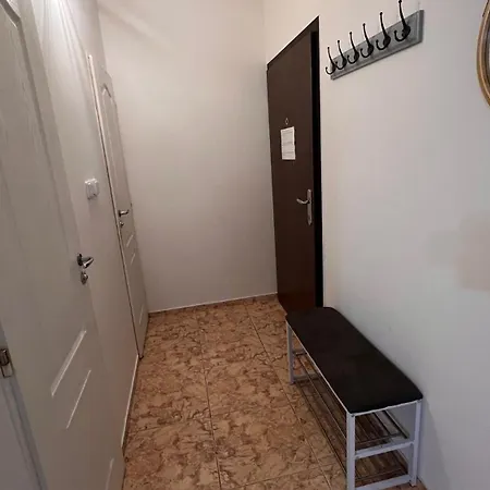 Air Conditioned 3 Apartment, Near Technopol شقة *